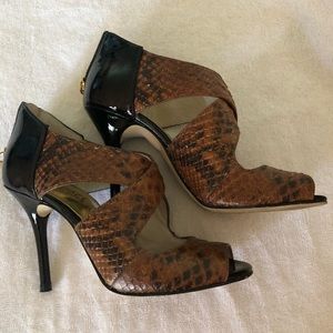 Michael Kors size 4&1/2 Shoes